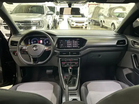 VOLKSWAGEN T-Cross 1.0 4P 200 TSI FLEX COMFORTLINE AUTOM�TICO, Foto 4