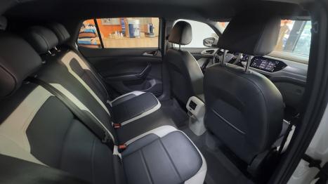 VOLKSWAGEN T-Cross 1.4 4P 250 TSI FLEX HIGHLINE AUTOM�TICO, Foto 5