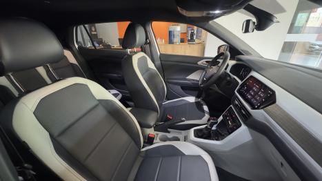 VOLKSWAGEN T-Cross 1.4 4P 250 TSI FLEX HIGHLINE AUTOM�TICO, Foto 7