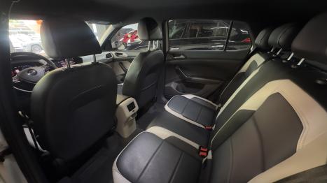 VOLKSWAGEN T-Cross 1.4 4P 250 TSI FLEX HIGHLINE AUTOM�TICO, Foto 14
