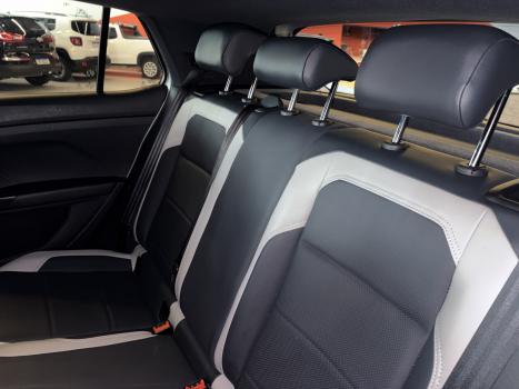 VOLKSWAGEN T-Cross 1.4 4P 250 TSI FLEX HIGHLINE AUTOM�TICO, Foto 11