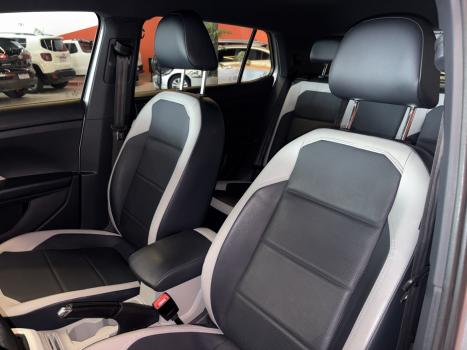 VOLKSWAGEN T-Cross 1.4 4P 250 TSI FLEX HIGHLINE AUTOM�TICO, Foto 15