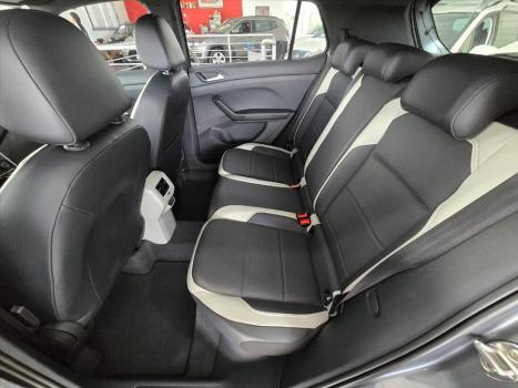 VOLKSWAGEN T-Cross 1.4 4P 250 TSI FLEX HIGHLINE AUTOM�TICO, Foto 8
