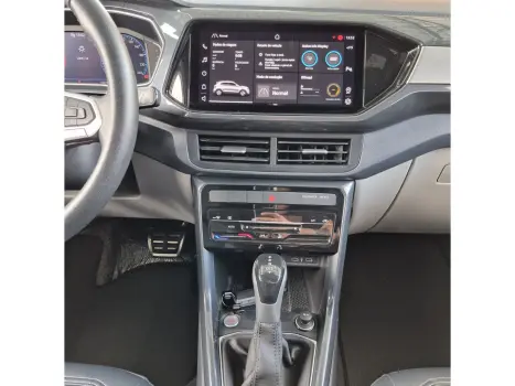 VOLKSWAGEN T-Cross 1.4 4P 250 TSI FLEX HIGHLINE AUTOM�TICO, Foto 13