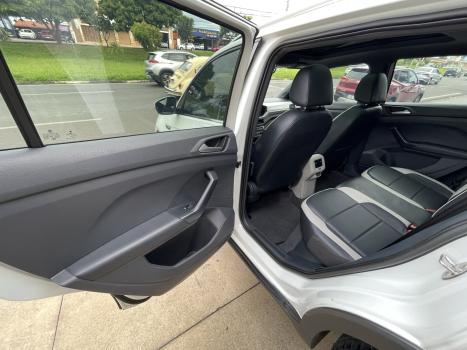 VOLKSWAGEN T-Cross 1.4 4P 250 TSI FLEX HIGHLINE AUTOM�TICO, Foto 11