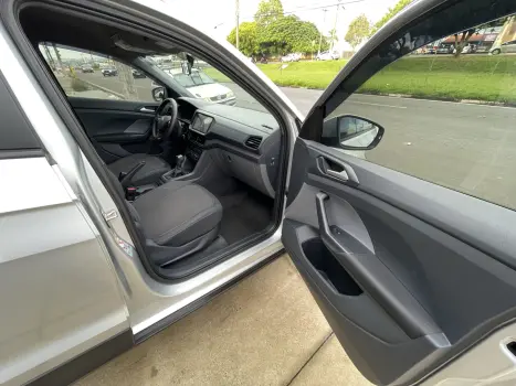 VOLKSWAGEN T-Cross 1.0 4P 200 TSI FLEX SENSE AUTOM�TICO, Foto 16