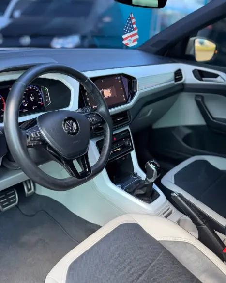 VOLKSWAGEN T-Cross 1.4 4P 250 TSI FLEX HIGHLINE AUTOM�TICO, Foto 7