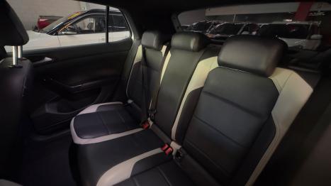 VOLKSWAGEN T-Cross 1.4 4P 250 TSI FLEX HIGHLINE AUTOM�TICO, Foto 7