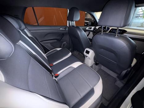 VOLKSWAGEN T-Cross 1.4 4P 250 TSI FLEX HIGHLINE AUTOM�TICO, Foto 16