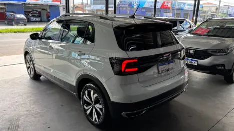VOLKSWAGEN T-Cross 1.4 4P 250 TSI FLEX HIGHLINE AUTOM�TICO, Foto 2