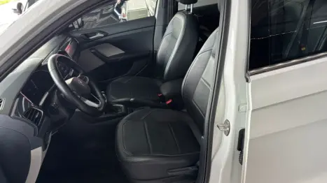 VOLKSWAGEN T-Cross 1.4 4P 250 TSI FLEX HIGHLINE AUTOM�TICO, Foto 13