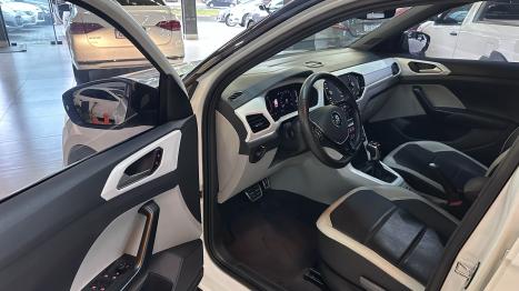 VOLKSWAGEN T-Cross 1.4 4P 250 TSI FLEX HIGHLINE AUTOM�TICO, Foto 3