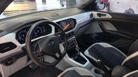 VOLKSWAGEN T-Cross 1.4 4P 250 TSI FLEX HIGHLINE AUTOM�TICO, Foto 17