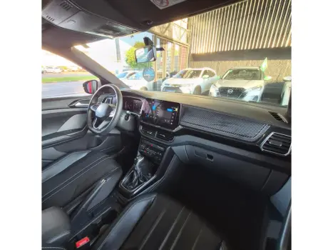 VOLKSWAGEN T-Cross 1.0 4P 200 TSI FLEX COMFORTLINE AUTOM�TICO, Foto 10