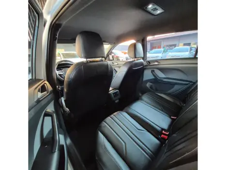 VOLKSWAGEN T-Cross 1.0 4P 200 TSI FLEX COMFORTLINE AUTOM�TICO, Foto 11