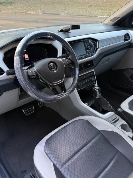 VOLKSWAGEN T-Cross 1.4 4P 250 TSI FLEX HIGHLINE AUTOM�TICO, Foto 9