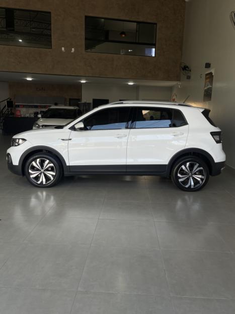 VOLKSWAGEN T-Cross 1.4 4P 250 TSI FLEX HIGHLINE AUTOM�TICO, Foto 4