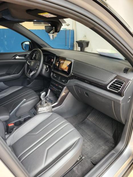 VOLKSWAGEN T-Cross 1.4 4P 250 TSI FLEX HIGHLINE AUTOM�TICO, Foto 7
