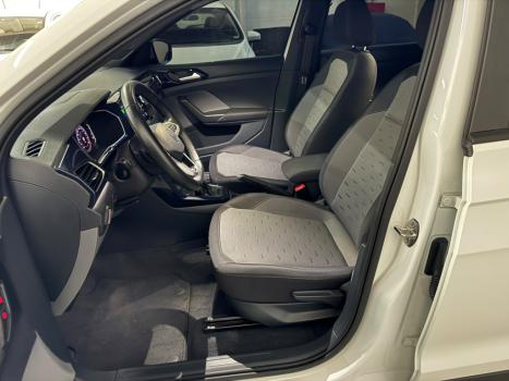 VOLKSWAGEN T-Cross 1.0 4P 200 TSI FLEX COMFORTLINE AUTOM�TICO, Foto 2