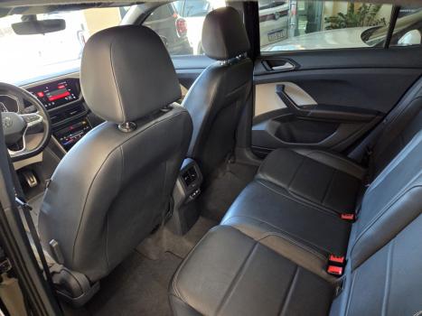 VOLKSWAGEN T-Cross 1.4 4P 250 TSI FLEX HIGHLINE AUTOM�TICO, Foto 14
