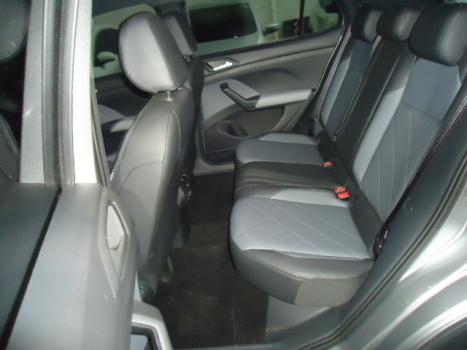 VOLKSWAGEN T-Cross 1.0 4P 200 TSI FLEX COMFORTLINE AUTOM�TICO, Foto 8
