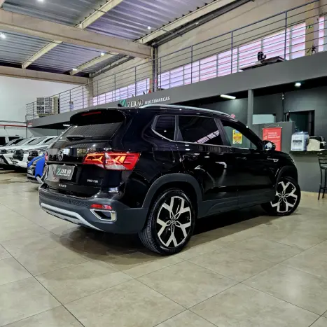 VOLKSWAGEN Taos 1.4 16V 4P FLEX 250 TSI HIGHLINE AUTOMTICO, Foto 4