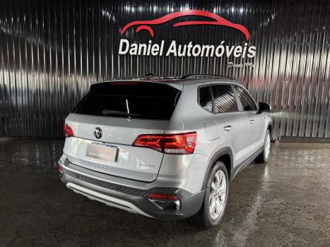 VOLKSWAGEN Taos 1.4 16V 4P FLEX 250 TSI CONFORTLINE AUTOMÁTICO, Foto 8 VOLKSWAGEN Taos 1.4 16V 4P FLEX 250 TSI CONFORTLINE AUTOMÁTICO, Foto 8