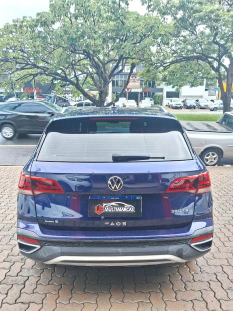 VOLKSWAGEN Taos 1.4 16V 4P FLEX 250 TSI HIGHLINE AUTOM�TICO, Foto 3