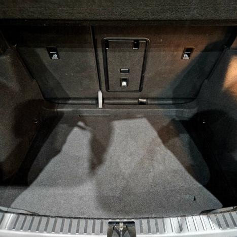 VOLKSWAGEN Taos 1.4 16V 4P FLEX 250 TSI HIGHLINE AUTOM�TICO, Foto 11