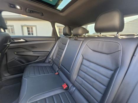 VOLKSWAGEN Taos 1.4 16V 4P FLEX 250 TSI HIGHLINE AUTOM�TICO, Foto 4