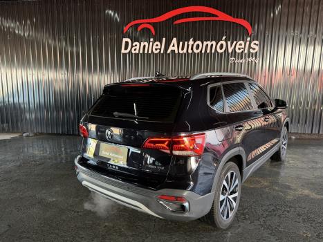 VOLKSWAGEN Taos 1.4 16V 4P FLEX 250 TSI HIGHLINE AUTOM�TICO, Foto 8