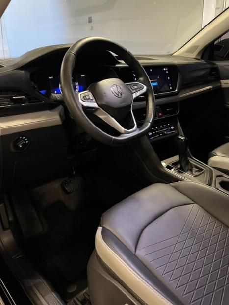 VOLKSWAGEN Taos 1.4 16V 4P FLEX 250 TSI COMFORTLINE AUTOM�TICO, Foto 14