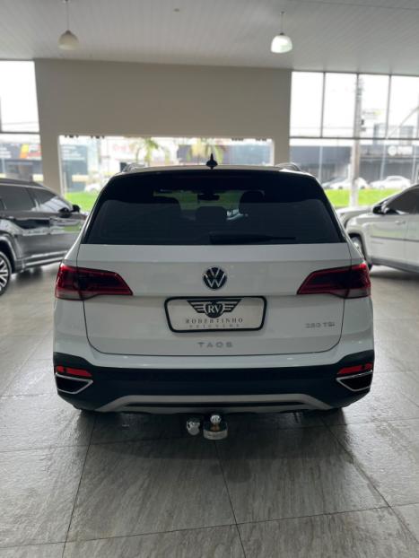 VOLKSWAGEN Taos 1.4 16V 4P FLEX 250 TSI HIGHLINE AUTOMÁTICO, Foto 2