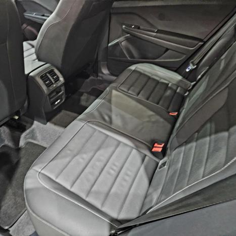 VOLKSWAGEN Taos 1.4 16V 4P FLEX 250 TSI HIGHLINE AUTOMÁTICO, Foto 8