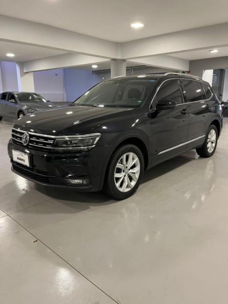 VOLKSWAGEN Tiguan 1.4 250 TSI TOTAL FLEX ALLSPACE COMFORTLINE TURBO AUTOMTICO TIPTRONIC, Foto 3