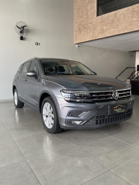 VOLKSWAGEN Tiguan 1.4 250 TSI TOTAL FLEX ALLSPACE COMFORTLINE TURBO AUTOM�TICO TIPTRONIC, Foto 3