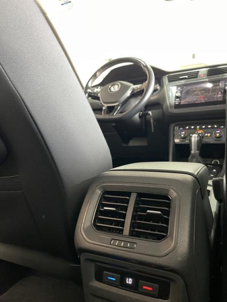 VOLKSWAGEN Tiguan 1.4 250 TSI TOTAL FLEX ALLSPACE COMFORTLINE TURBO AUTOM�TICO TIPTRONIC, Foto 12