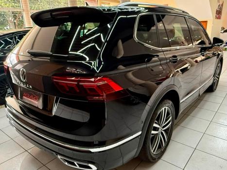 VOLKSWAGEN Tiguan 1.4 250 TSI TOTAL FLEX ALLSPACE COMFORTLINE TURBO AUTOM�TICO TIPTRONIC, Foto 6