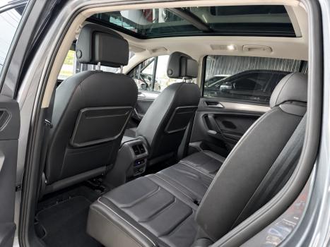 VOLKSWAGEN Tiguan 1.4 250 TSI TOTAL FLEX ALLSPACE COMFORTLINE TURBO AUTOMÁTICO TIPTRONIC, Foto 9