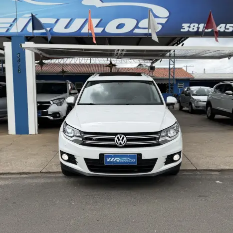 VOLKSWAGEN Tiguan 2.0 16V 4P TSI R-LINE TURBO AUTOM�TICO TIPTRONIC, Foto 8