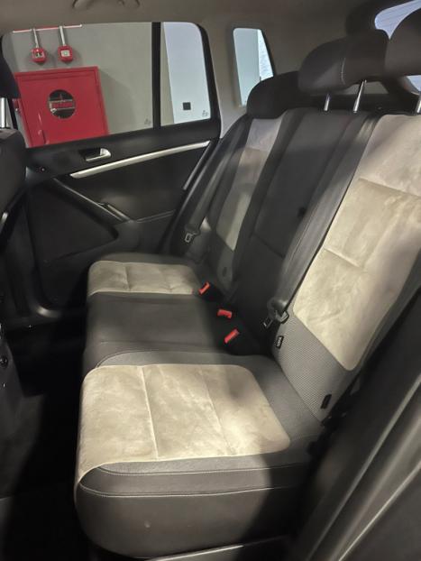 VOLKSWAGEN Tiguan 2.0 16V 4P TSI 4WD TURBO AUTOM�TICO, Foto 19