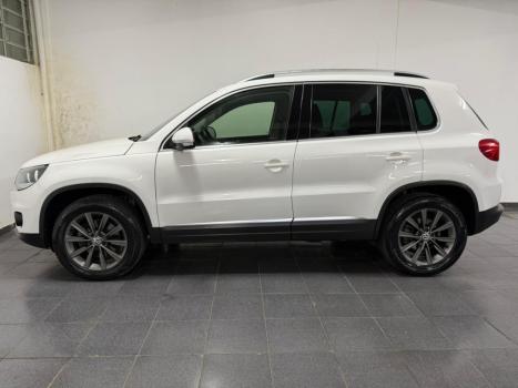VOLKSWAGEN Tiguan 2.0 16V 4P TSI 4WD TURBO AUTOM�TICO, Foto 8