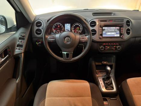VOLKSWAGEN Tiguan 2.0 16V 4P TSI 4WD TURBO AUTOM�TICO, Foto 10