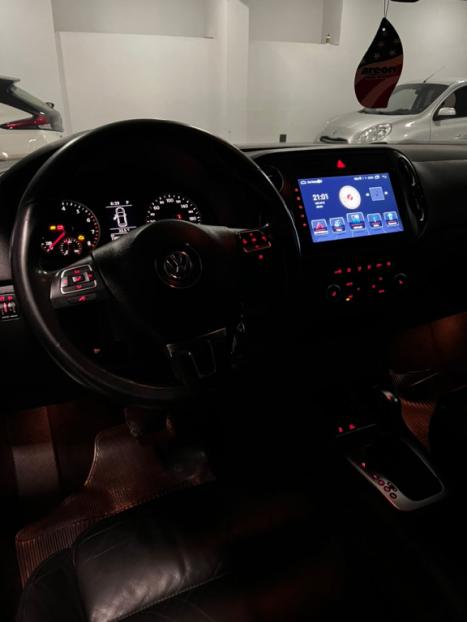 VOLKSWAGEN Tiguan 2.0 16V 4P FSI 4WD TURBO AUTOM�TICO, Foto 13