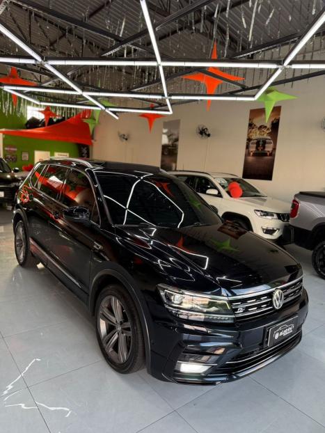 VOLKSWAGEN Tiguan 2.0 350 TSI TOTAL FLEX ALLSPACE R-LINE 4-MOTION TURBO AUTOM�TICO DSG, Foto 2