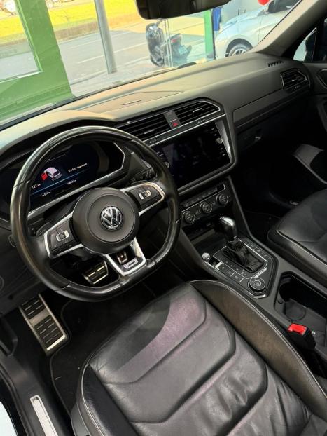 VOLKSWAGEN Tiguan 2.0 350 TSI TOTAL FLEX ALLSPACE R-LINE 4-MOTION TURBO AUTOM�TICO DSG, Foto 9