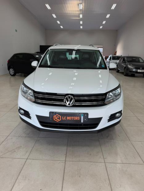 VOLKSWAGEN Tiguan 2.0 16V 4P TSI 300 TURBO R-LINE AUTOMÁTICO, Foto 2