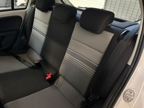 VOLKSWAGEN UP 1.0 12V 4P HIGH FLEX, Foto 8