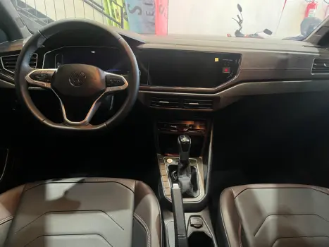 VOLKSWAGEN Virtus 1.0 4P 200 TSI FLEX HIGHLINE AUTOMTICO, Foto 4