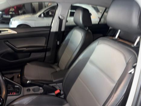 VOLKSWAGEN Virtus 1.0 4P 200 TSI FLEX HIGHLINE AUTOMTICO, Foto 16